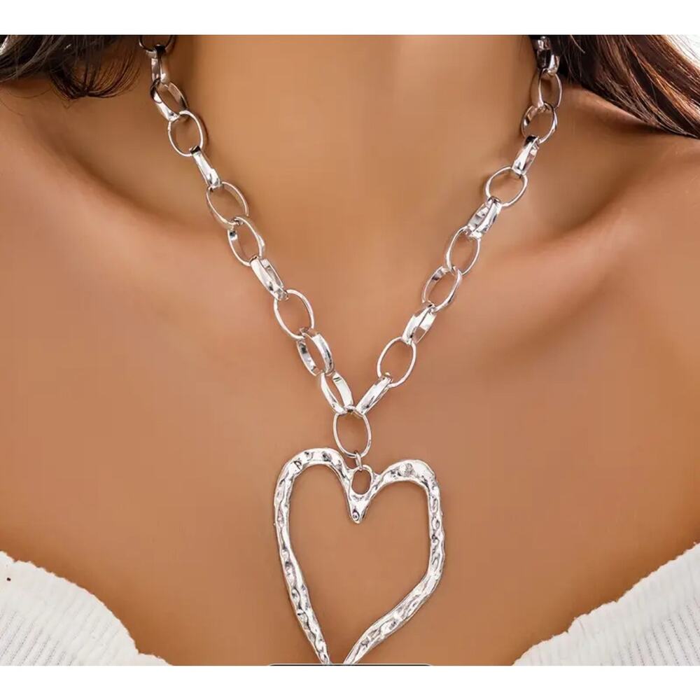 NEW Chunky Silver Heart Necklace Statement Trendy
